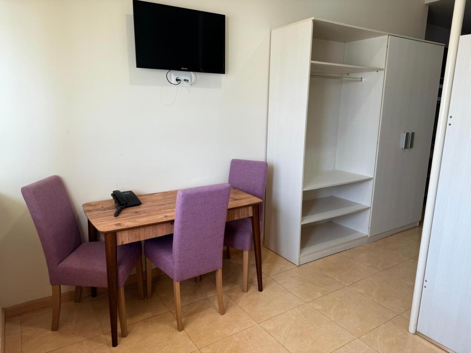 קרטחנה Apartamentos Turisticos Mediterraneo מראה חיצוני תמונה